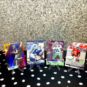 Dallas Cowboy 4 Card Lot includes Ezekiel Elliott & Emmitt Smith Rookie Cards!!